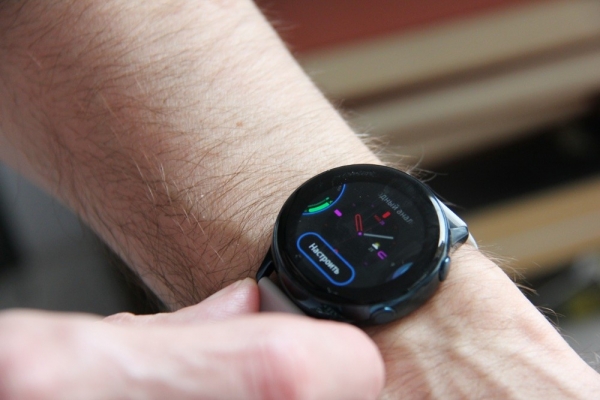 Обзор Samsung Galaxy Watch Active: универсальный солдат Обзор Samsung Galaxy Watch Active: универсальный солдат
