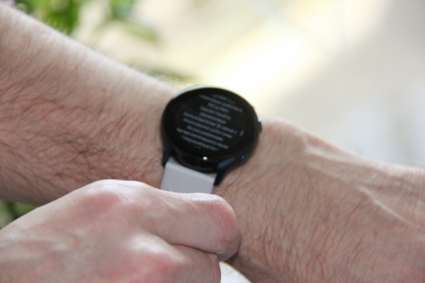 Обзор Samsung Galaxy Watch Active: универсальный солдат Обзор Samsung Galaxy Watch Active: универсальный солдат
