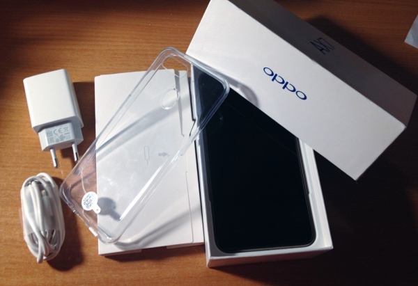 Народный тест OPPO AX7: стильный смартфон с долгоиграющим аккумулятором
