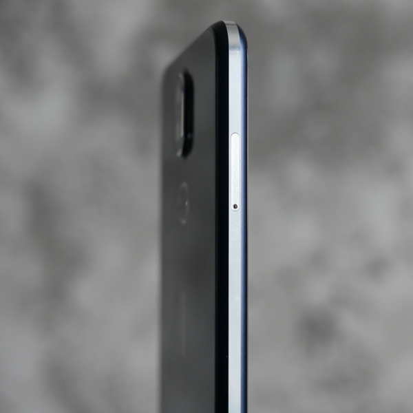 Обзор смартфона Nokia 8.1: нефлагман с оттенками флагмана
