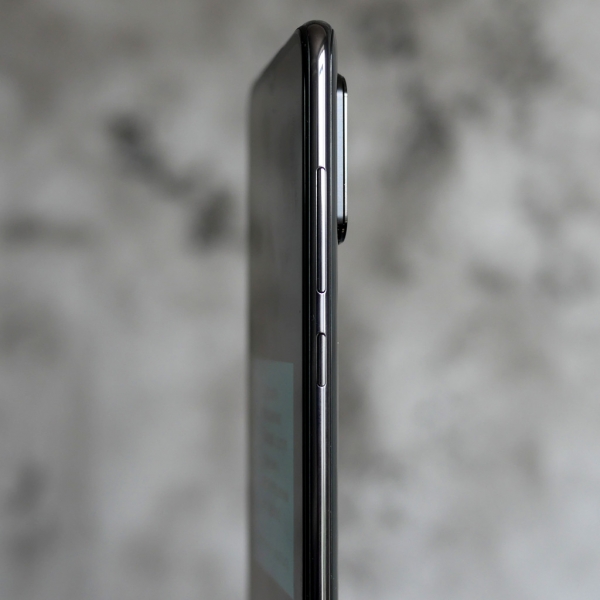 Обзор смартфона Xiaomi Mi 9: детали имеют значение